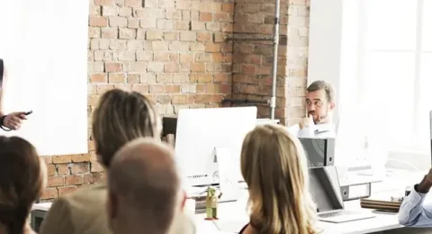 Procurement professional studying the differences between CIPS Levels 2, 3, 4, 5, and 6 for career development